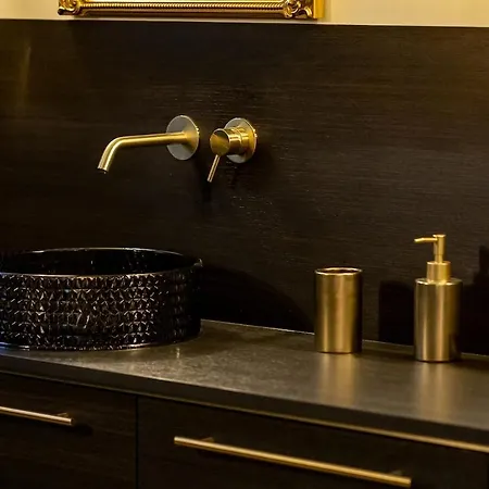 Pablo With Whirlpool Bath *